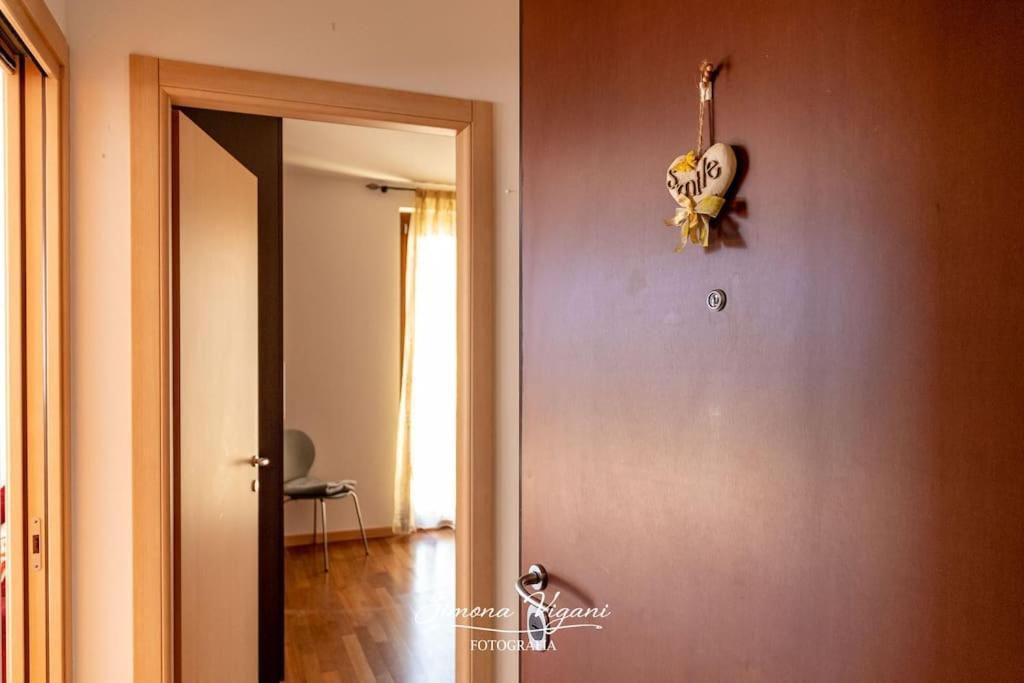 Il Giardino Di Laura Apartment Costa Volpino Exterior foto